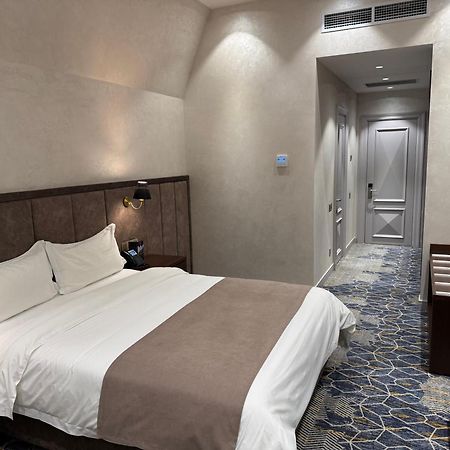 Frankfort Expo Hotel Tashkent Exterior foto
